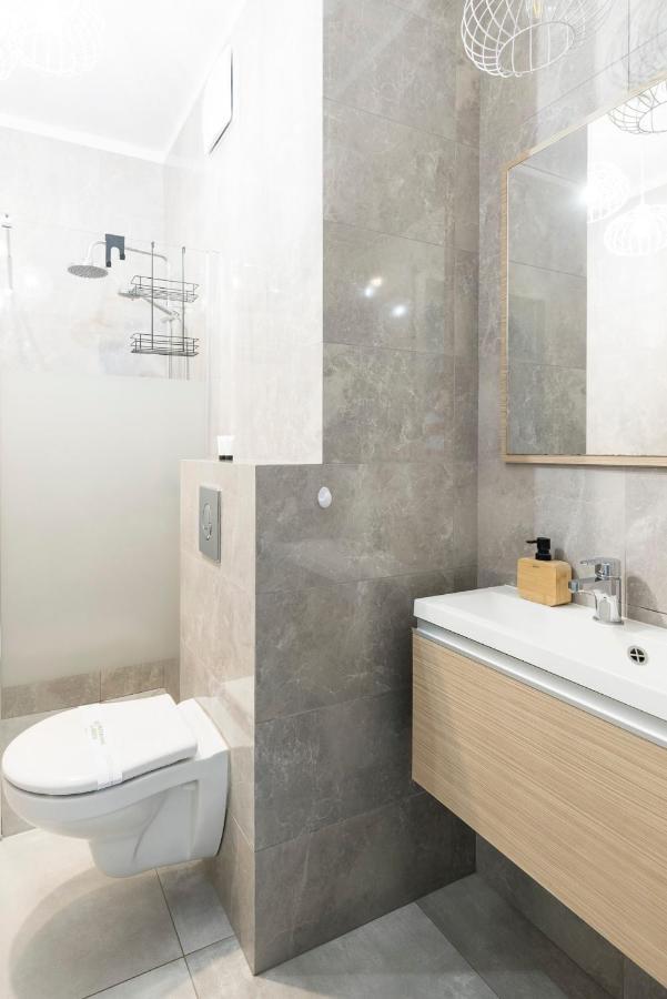 Apartamenty Stare Zoo Zajezdnia Poznań Kültér fotó