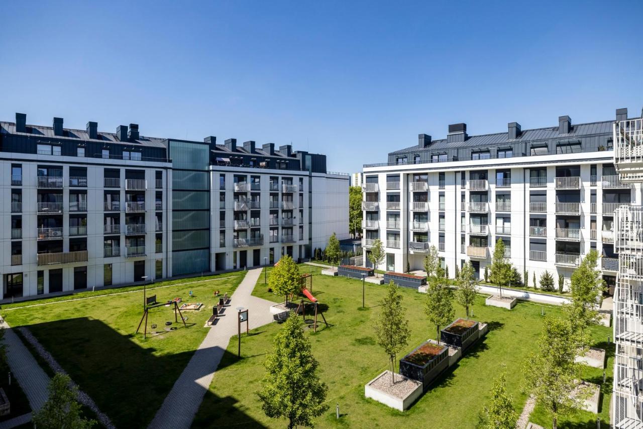 Apartamenty Stare Zoo Zajezdnia Poznań Kültér fotó